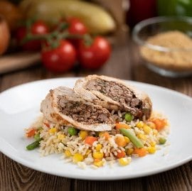 Sertésborda csirkemájjal töltve, zöldséges barnarizzsel (felnőtt)