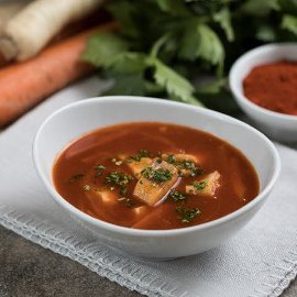 Zöldséges halleves (7-10 éves korcsoport)