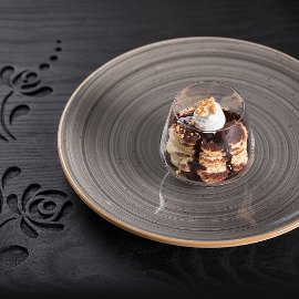 Somlói Galuska pohárban kókuszos vaníliakrémmel