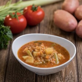 Paradicsomos zöldségleves (7-10 éves korcsoport)