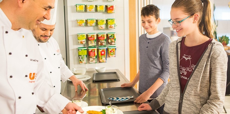 Gyereknek l(ENNI) jó!